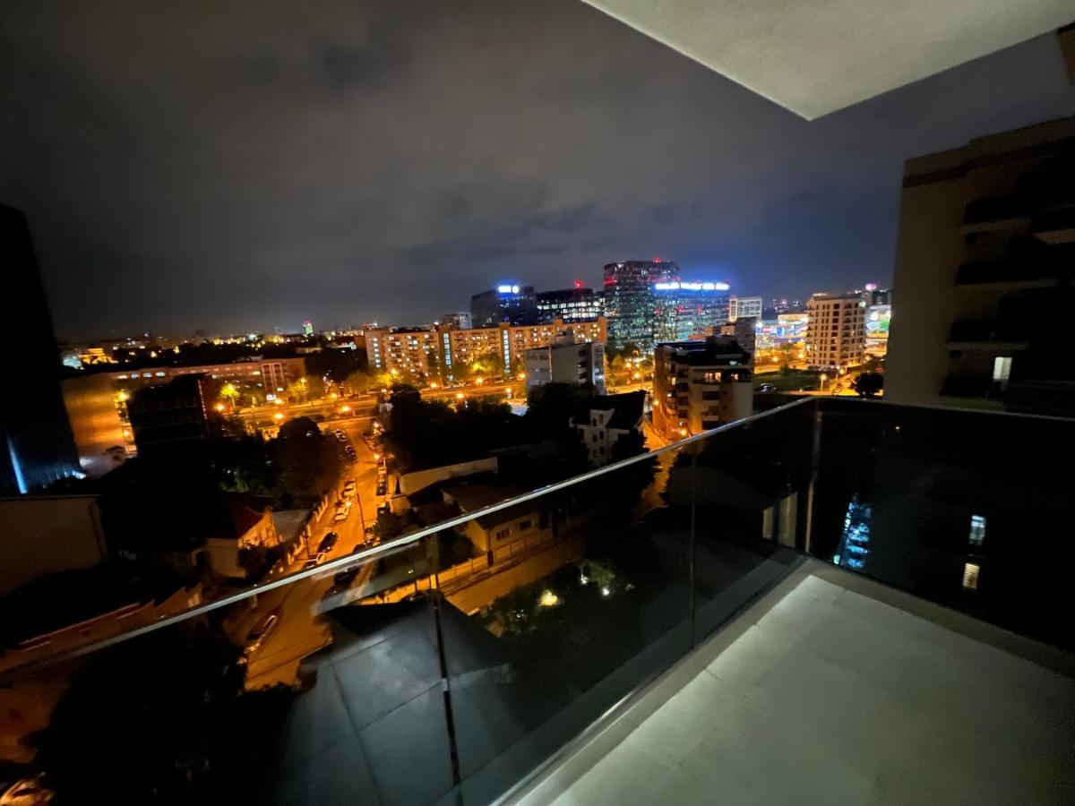Central Riverfront Apartment Букурещ Екстериор снимка