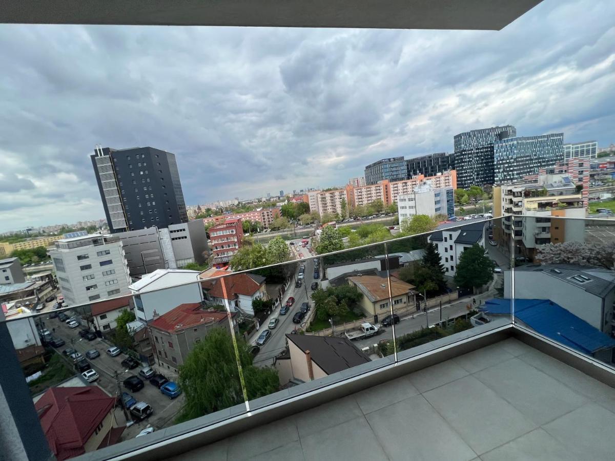 Central Riverfront Apartment Букурещ Екстериор снимка